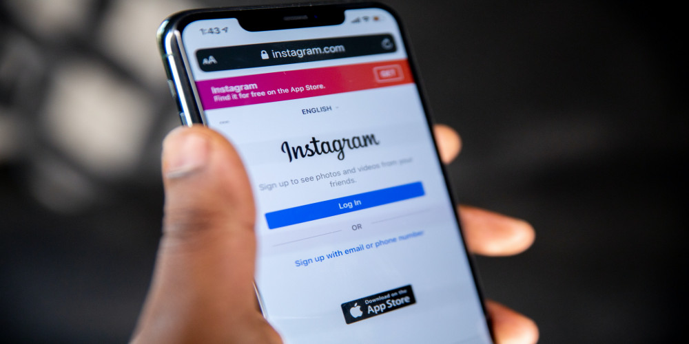 Instagram Live Shopping Feature To Shut Down On March 16th